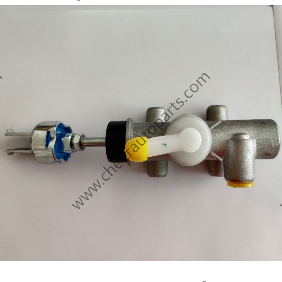 Clutch Master Cylinder For Hino 300 Toyota DYNA Truck 31420-37142
