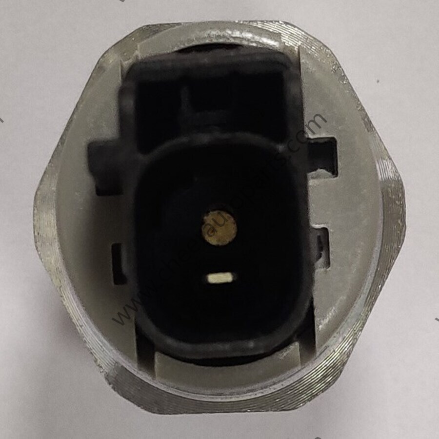 Oil Pressure Sensor For Hino 700 SS1E FM2P SANY Truck E13C P11C Engine 83530-E0220